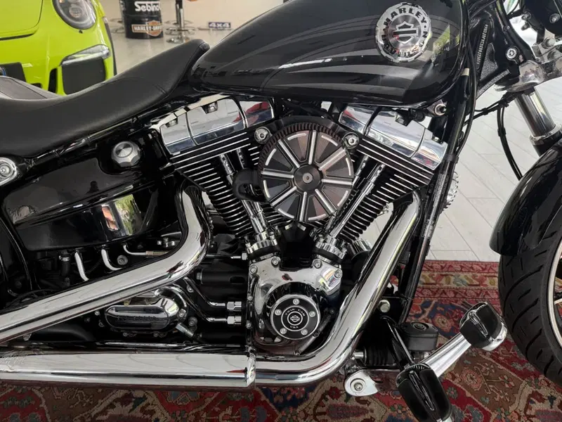 Harley-Davidson 1690 Breakout (2013 - 17) - FXSB (6)