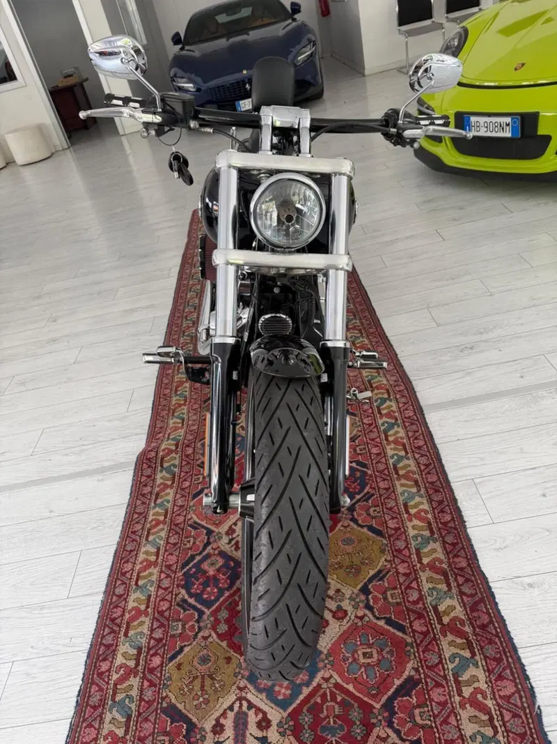 Harley-Davidson 1690 Breakout (2013 - 17) - FXSB (4)