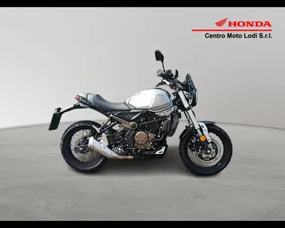 Voge Trofeo 300ACX Scrambler (2021 - 26) usata