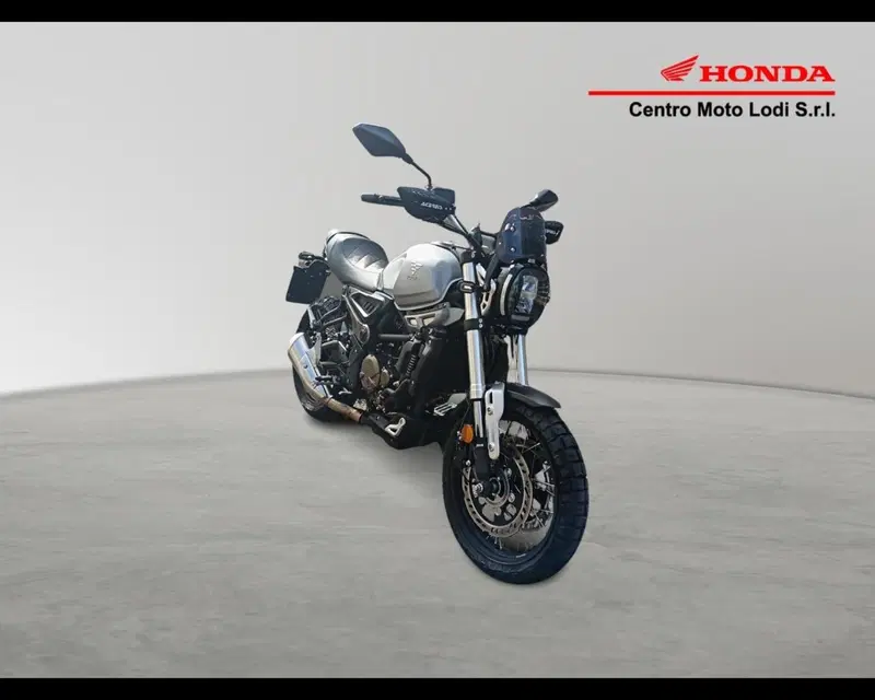 Voge Trofeo 300ACX Scrambler (2021 - 26) (2)