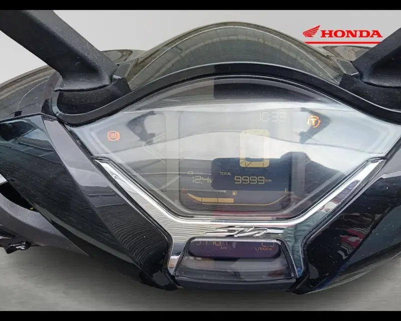 Honda SH 150i (2024 - 25) (5)