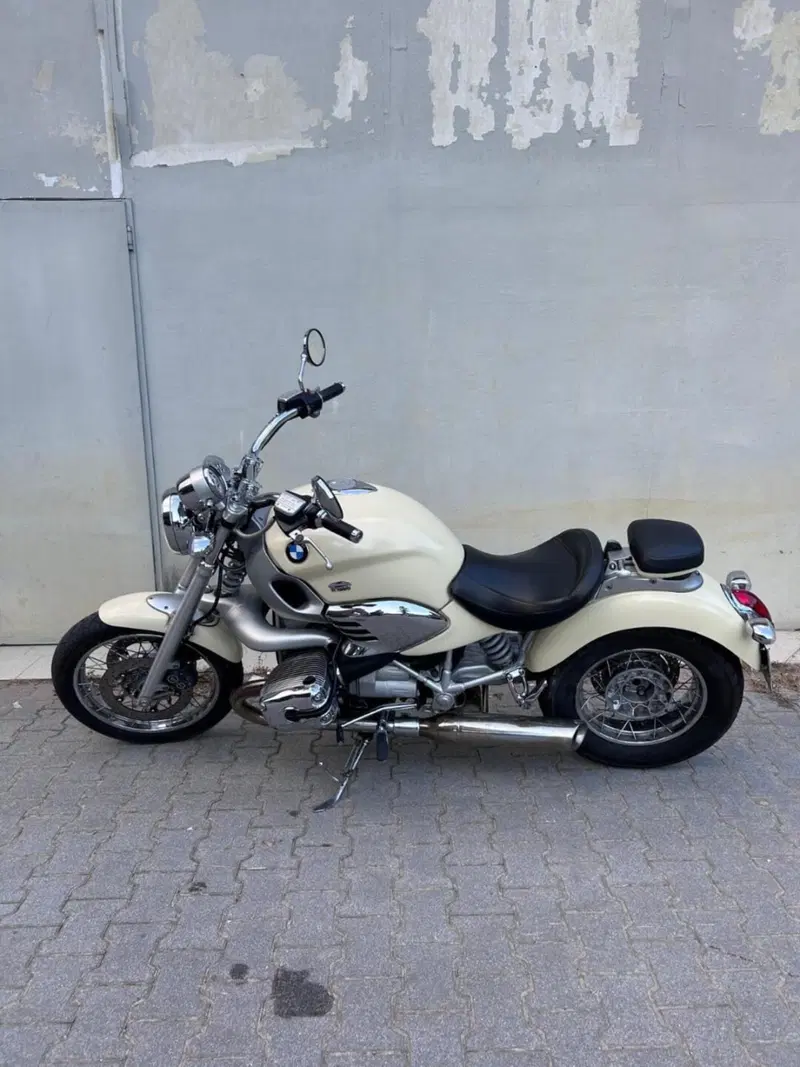 Bmw R1200C (3)