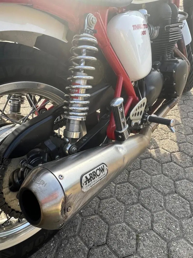 Triumph Thruxton 900 (2004 - 15) (7)