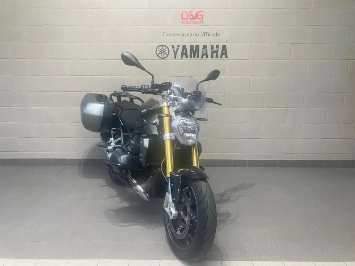 Bmw R 1200 R (2015 - 16) (2)