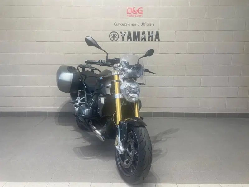 Bmw R 1200 R (2015 - 16) (2)