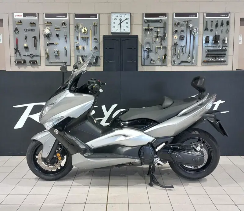 Yamaha T-Max 500 (2008 - 12) (2)