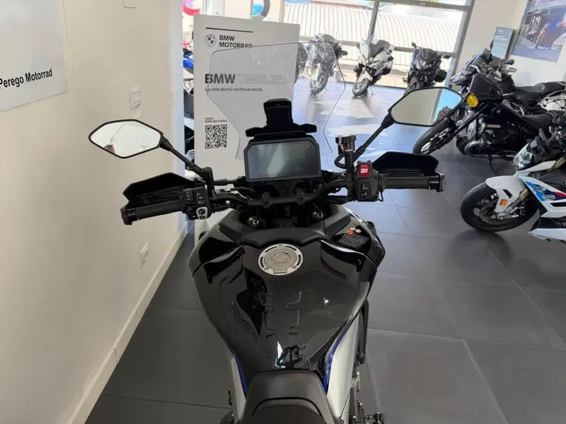Yamaha MT-09 (2024 - 26) (4)