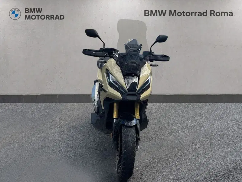 Honda X-ADV 750 DCT Adventure (2021 - 24) (3)