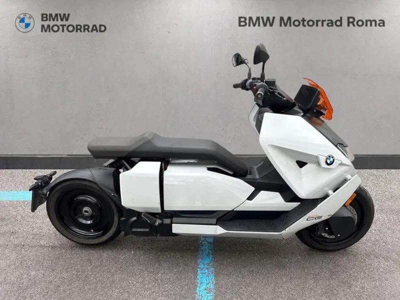 Bmw CE 04 (2021 - 25) (2)