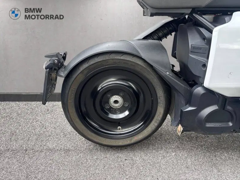 Bmw CE 04 (2021 - 25) (6)