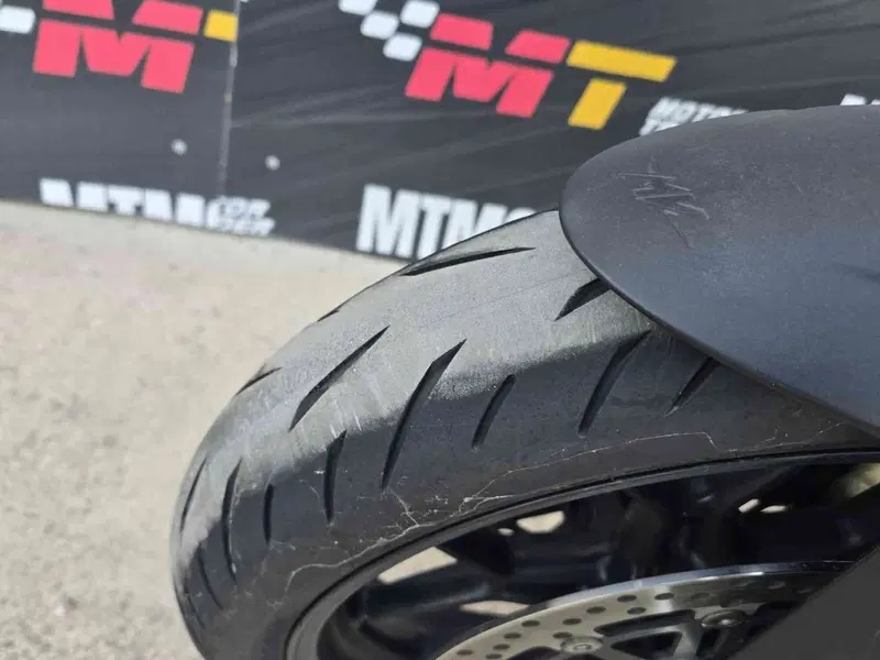 MV Agusta Brutale 800 (2012 - 15) (8)