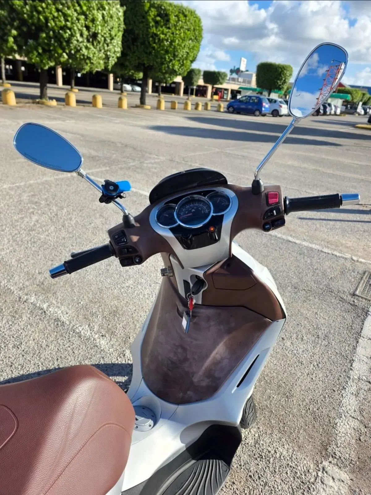 Piaggio Beverly 300 i.e. ABS-ASR (2016 - 20) (5)