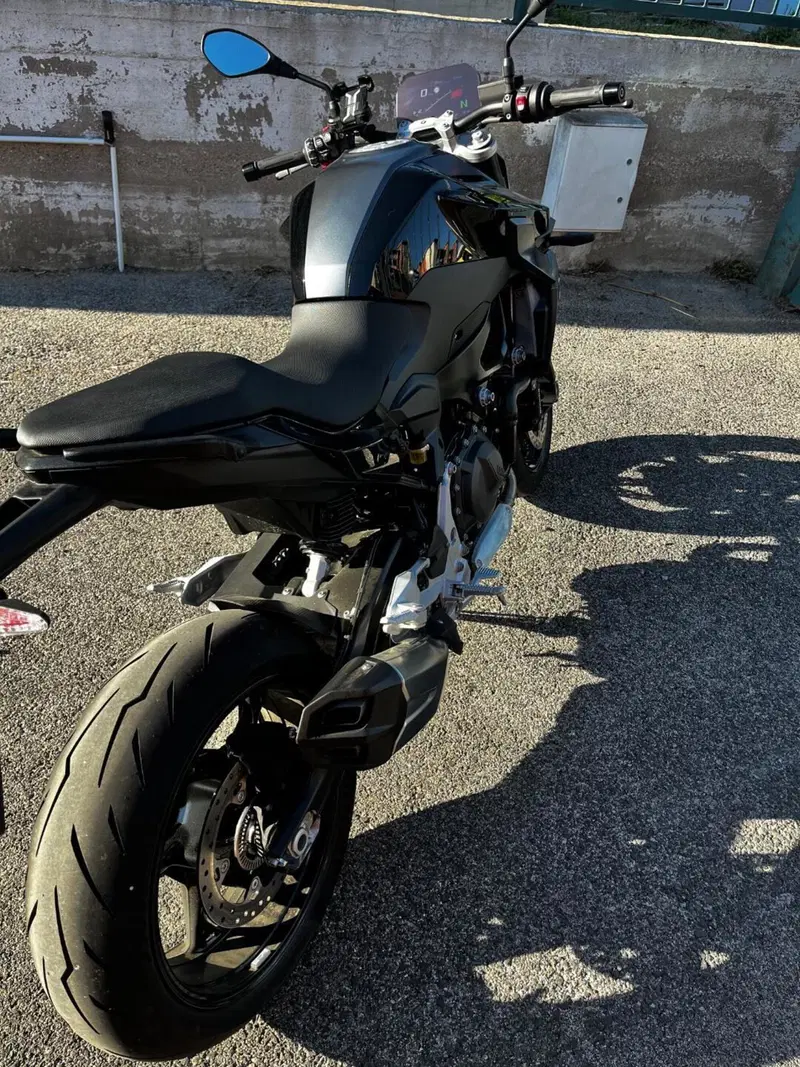 Bmw F 900 R (2025 - 26) (4)