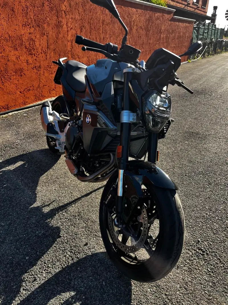 Bmw F 900 R (2025 - 26) (5)