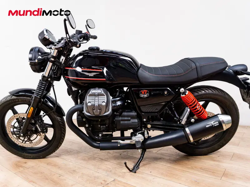 Moto Guzzi V7 850 Stone Special Abs (2021) (6)