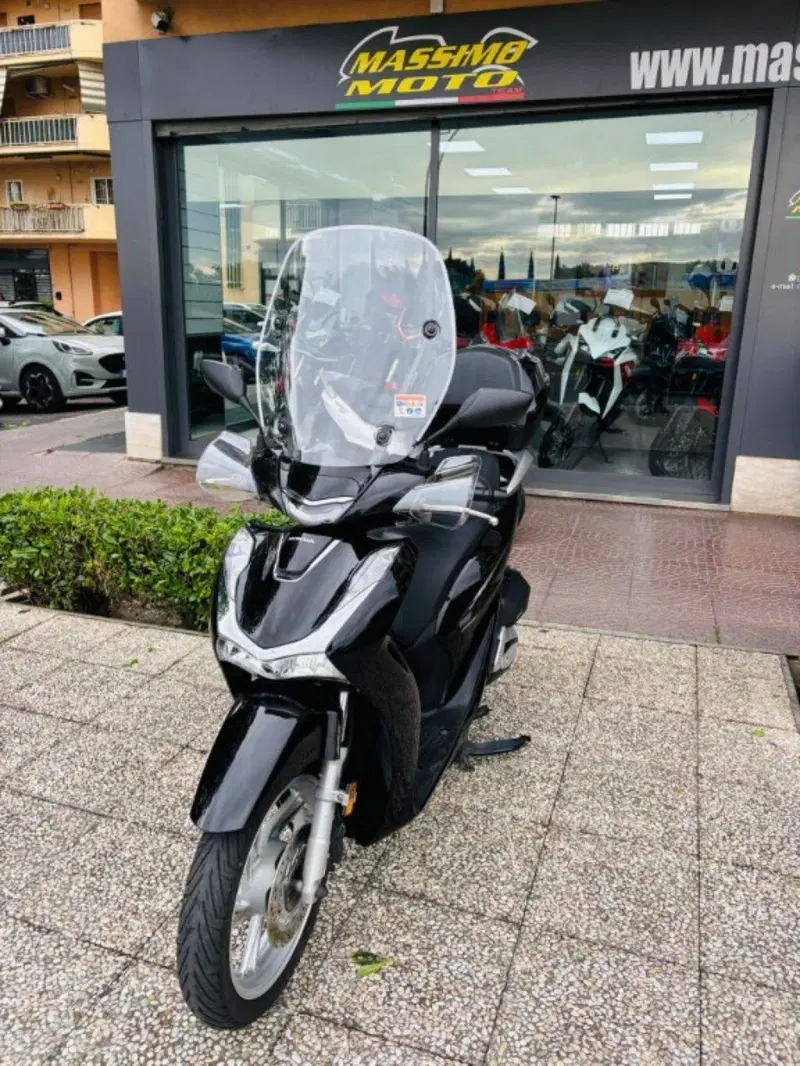 Honda SH 150i (2020 - 23) (2)