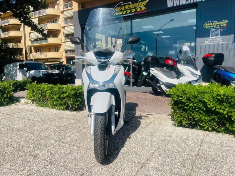 Honda SH 150i (2020 - 23) (6)