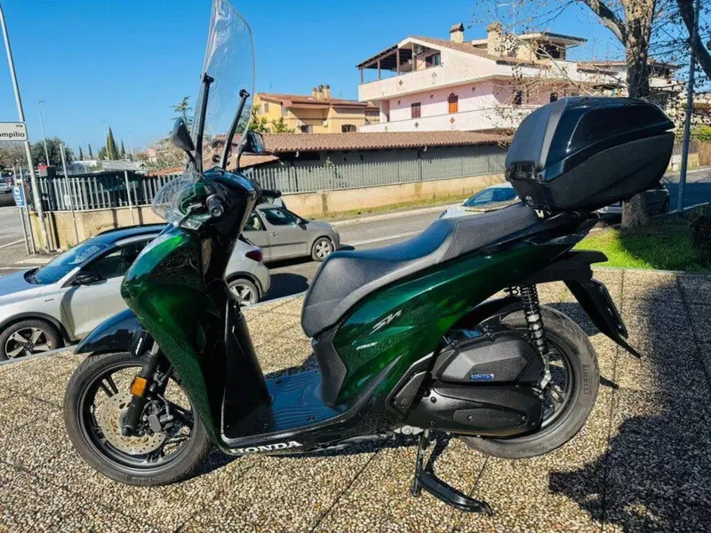 Honda SH 150i Vetro (2024 - 25) (14)