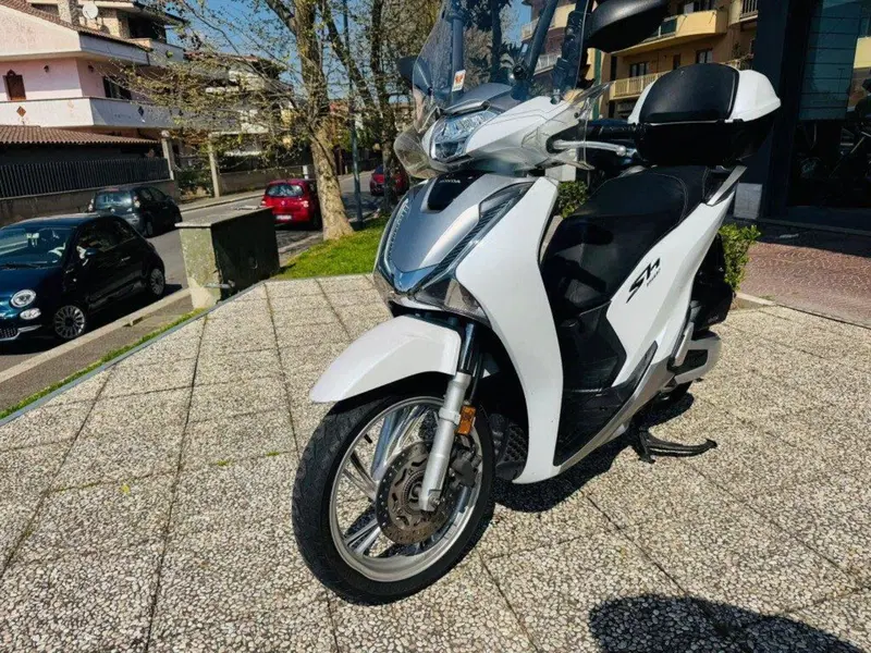 Honda SH 150i (2017 - 19) (8)