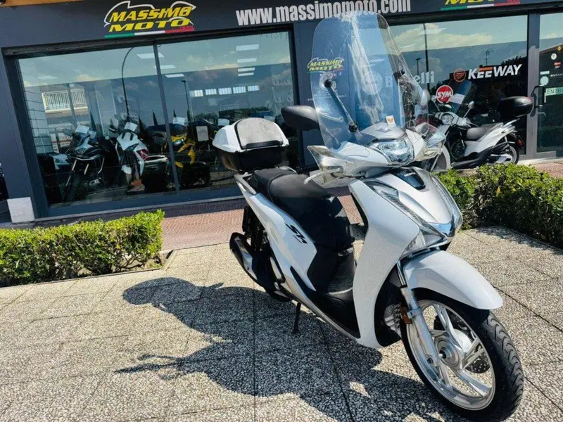 Honda SH 150i (2017 - 19) (6)