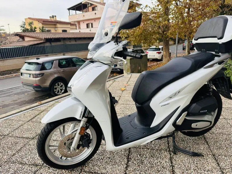 Honda SH 150i (2020 - 23) (8)