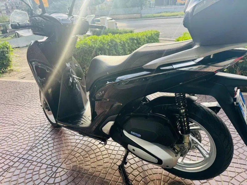 Honda SH 150i (2020 - 23) (7)