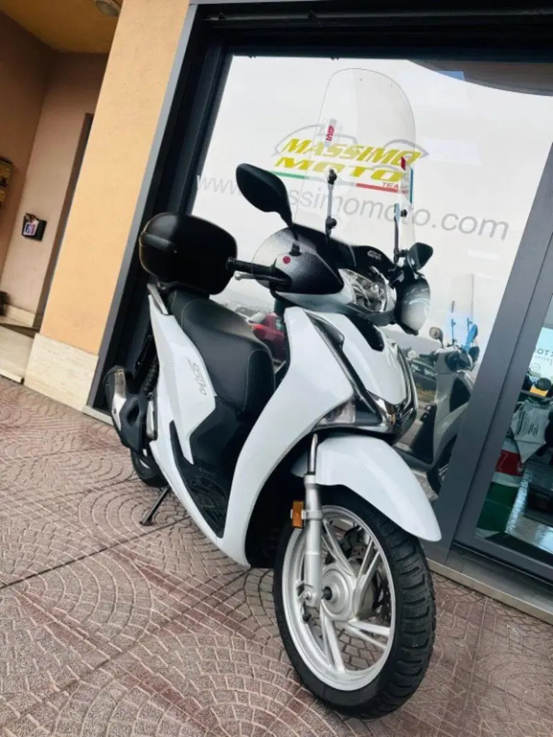 Honda SH 150i (2017 - 19) (10)