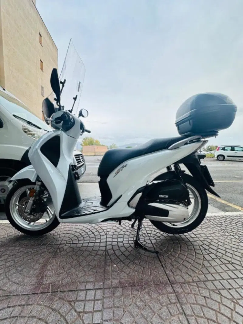 Honda SH 150i (2017 - 19) (11)