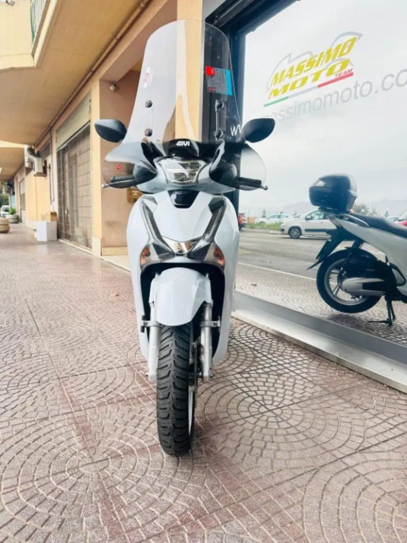Honda SH 150i (2017 - 19) (6)