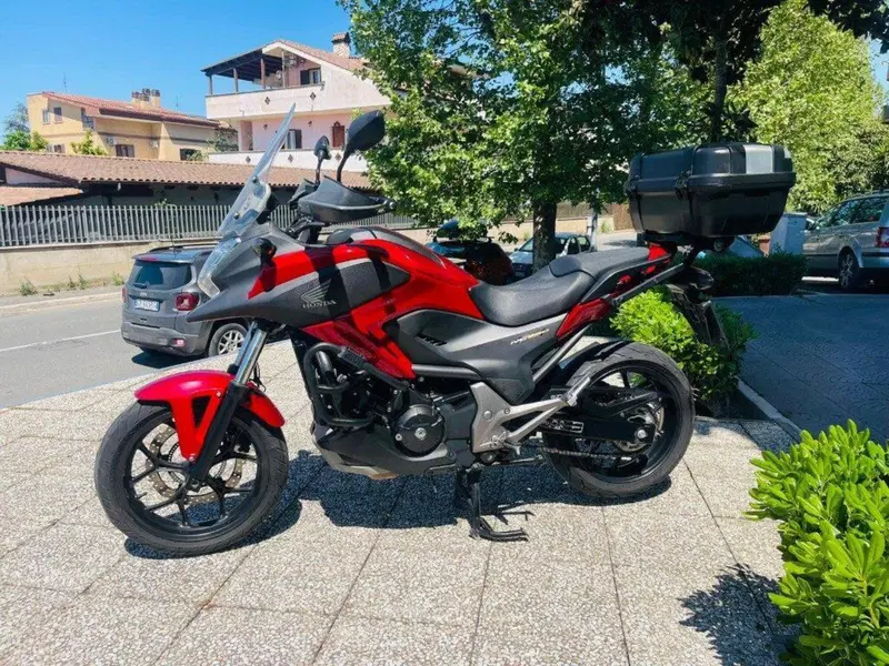 Honda NC 750 X DCT ABS (2016 -17) (6)