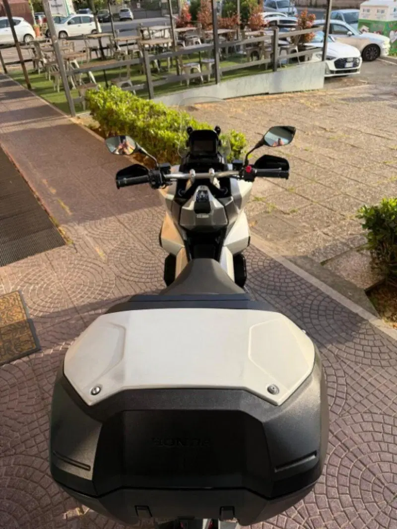 Honda ADV 350 (2022 - 24) (2)