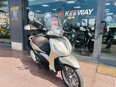 Piaggio Beverly 400 ABS-ASR (2021 - 24) usata