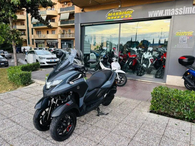Yamaha Tricity 300 (2021 - 24)