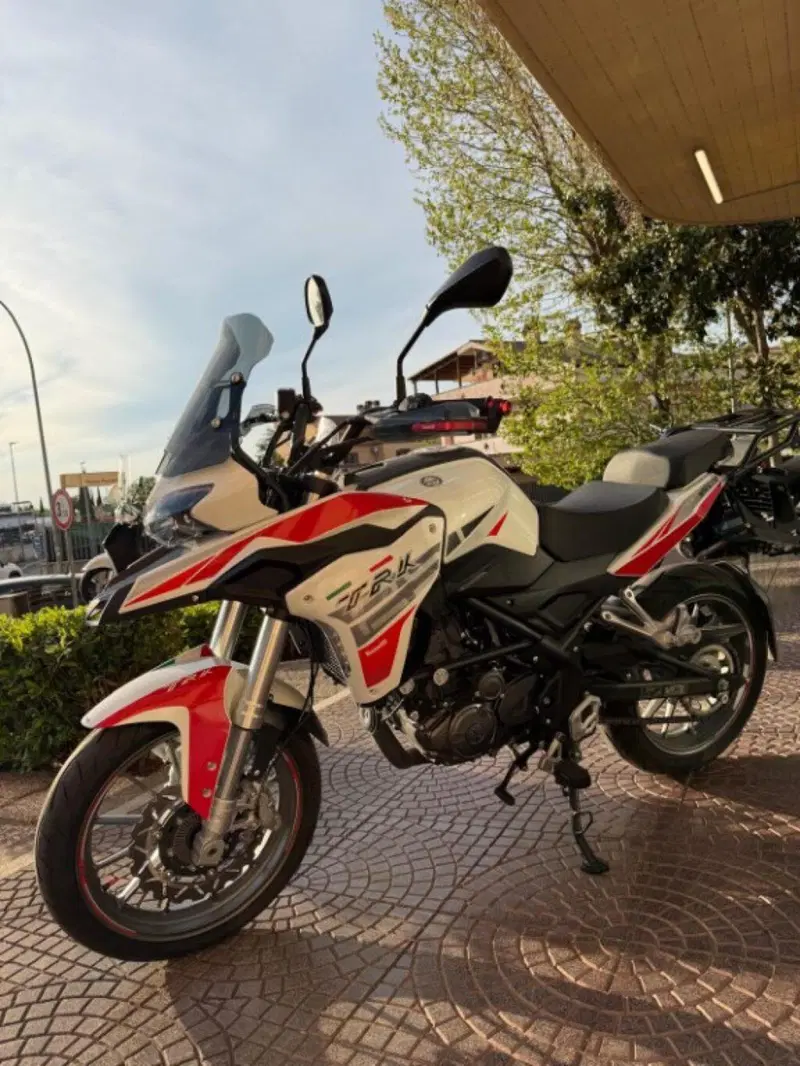 Benelli TRK 251 (2022 - 25) (8)