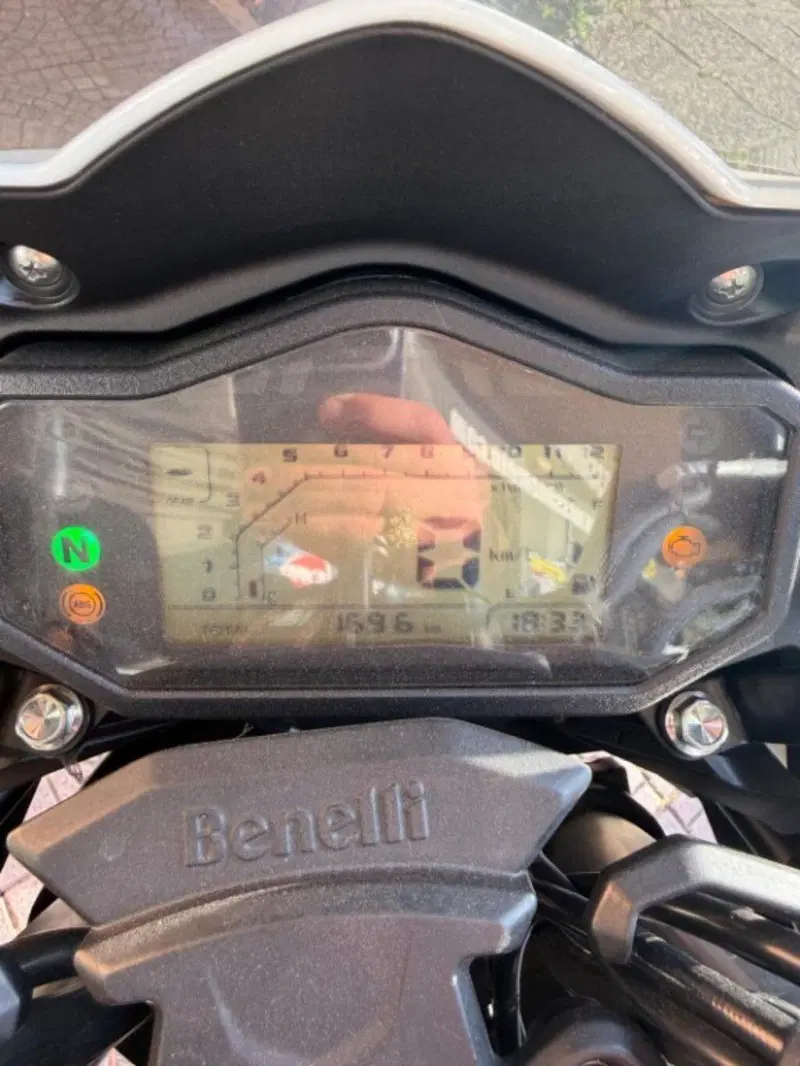 Benelli TRK 251 (2022 - 25) (11)