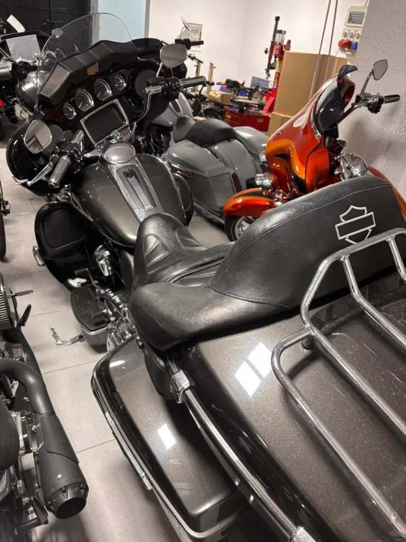 Harley-Davidson 114 Electra Glide Ultra Limited (2020) - FLHTK (3)