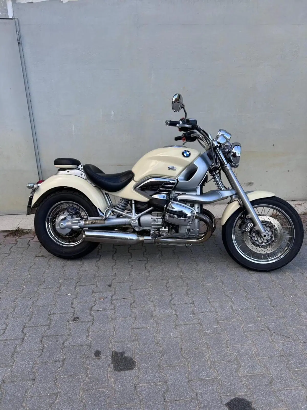 Bmw R1200c (7)
