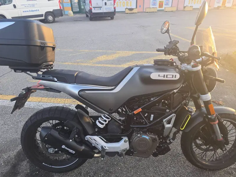 Husqvarna Svartpilen 401 (2020) (6)
