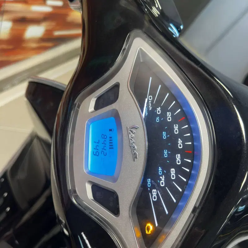 Vespa Primavera 50 (2021 - 23) (4)