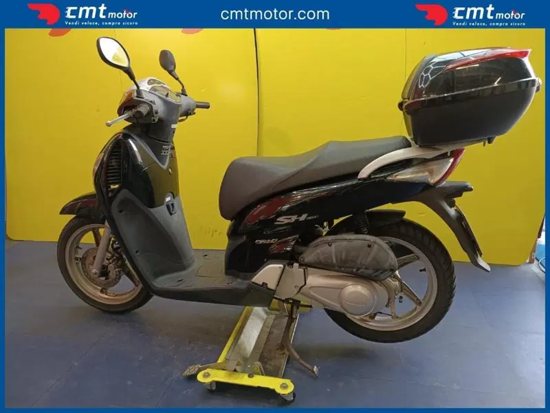 Honda SH 150i (2005 - 08) (3)