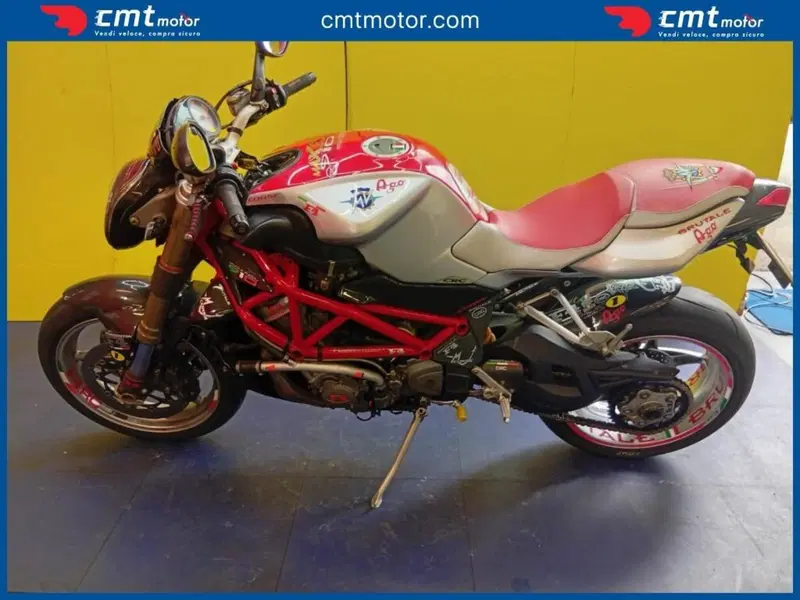 MV Agusta Brutale 910 S (2005 - 11) (3)