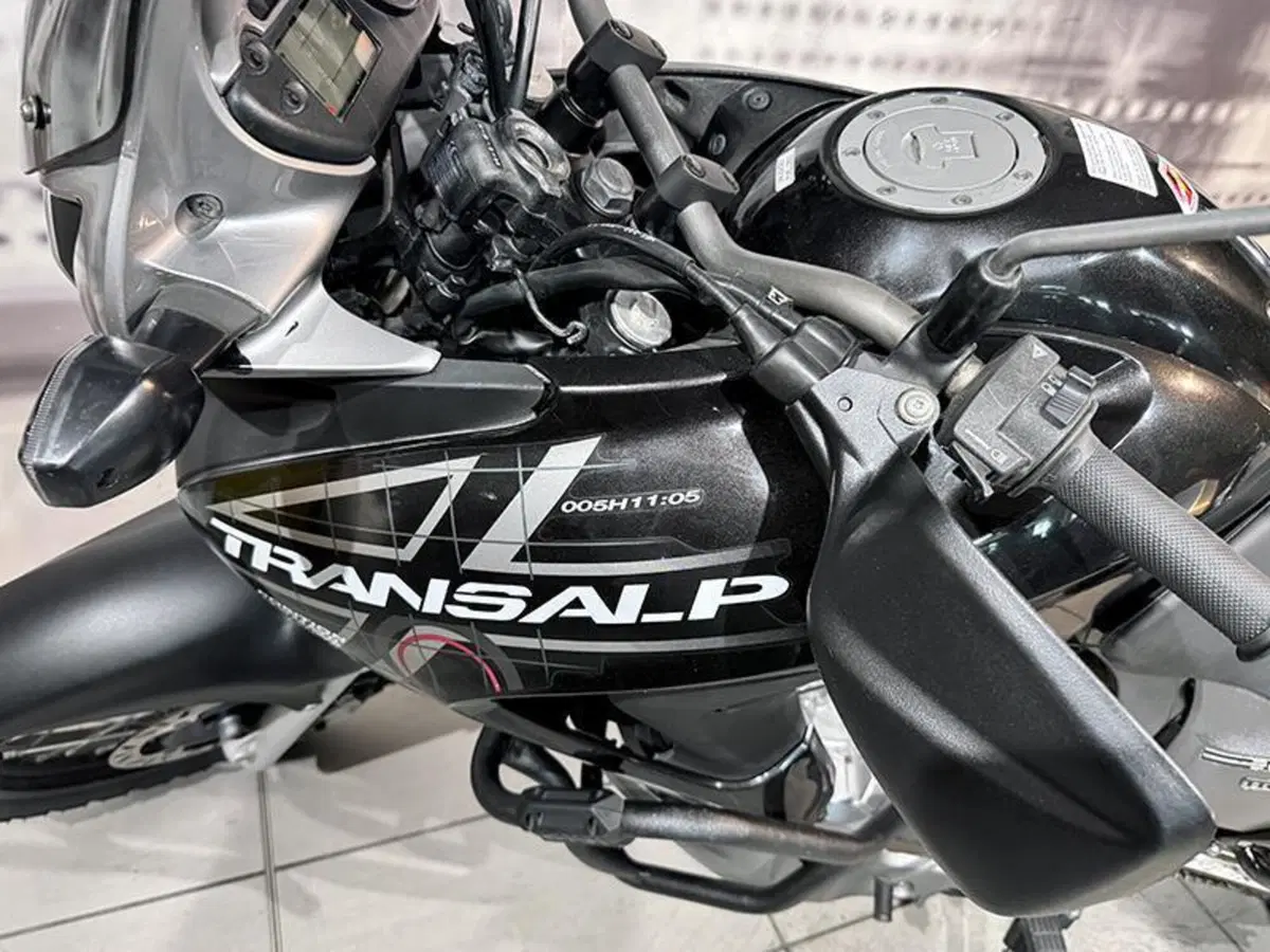 Honda Transalp XL 700 V (2007 - 2013) (3)