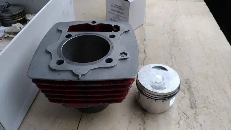 Honda XL 200 P3 (1985 - 91) (2)