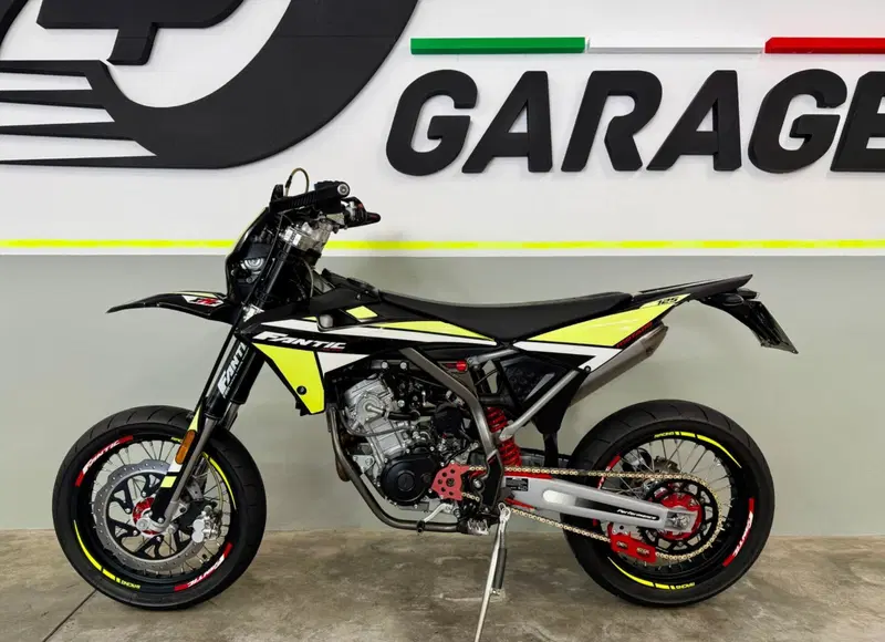 Fantic Motor Motard 125 Performance 4t (2020) (7)