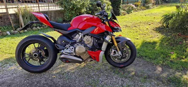 Ducati Streetfighter V4 1100 S (2021 - 22)