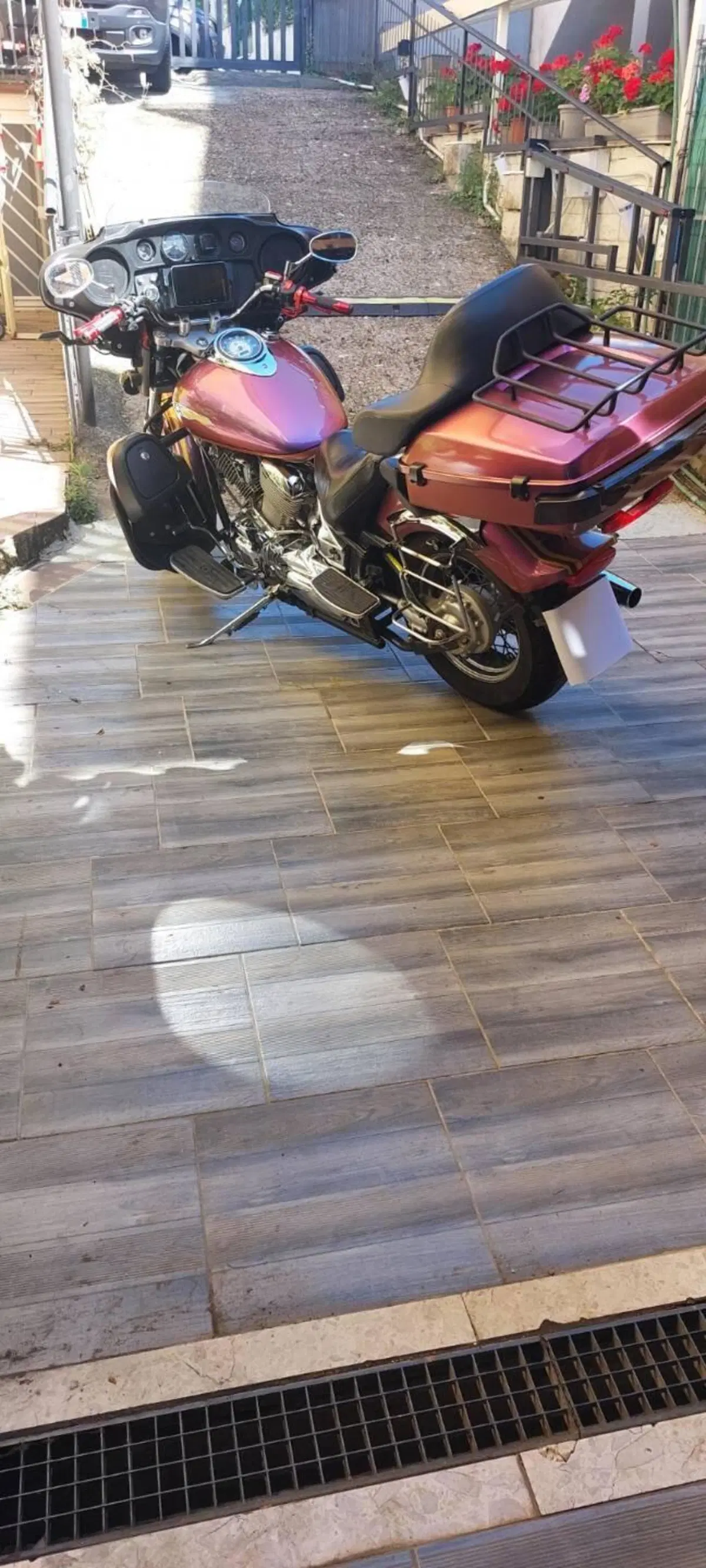 Yamaha XVS 1100 Drag Star A Classic (2000 - 06) (2)