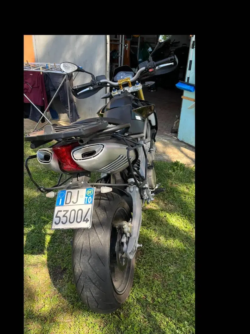 Aprilia Dorsoduro 750 (2009 - 14) (3)