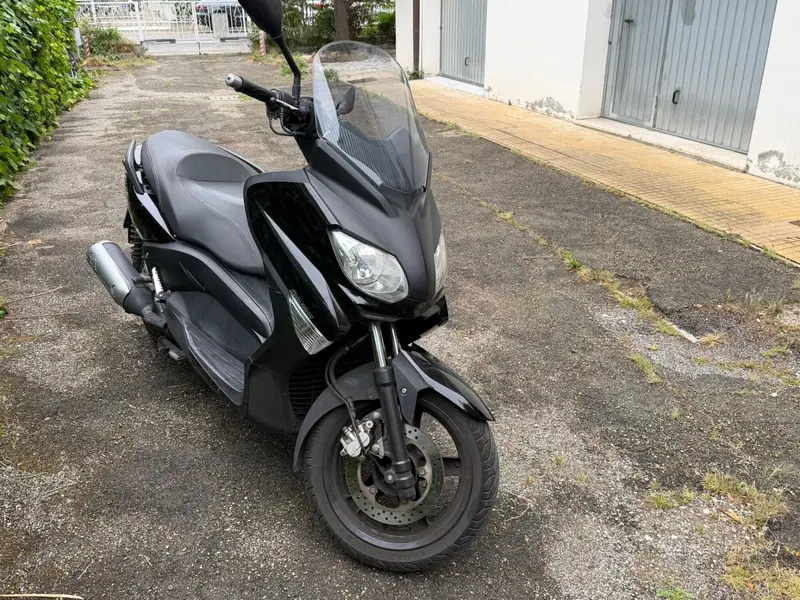 Yamaha X-Max 250 (2010 - 13)
