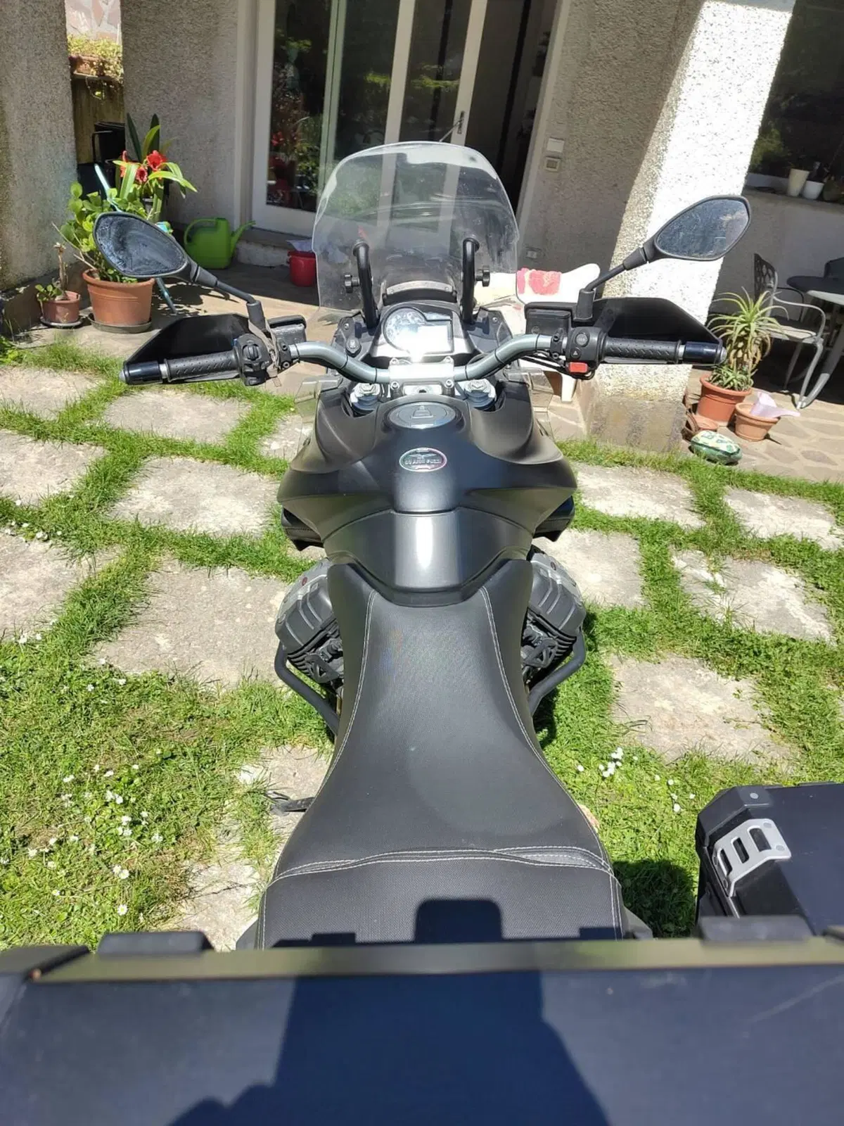 Moto Guzzi Stelvio 1200 NTX (2011 - 16) (3)