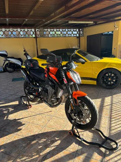 KTM 890 Duke (2021 - 23) usata